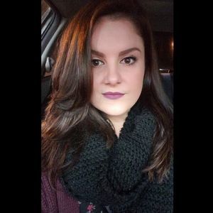 Meet your Posher, Gina